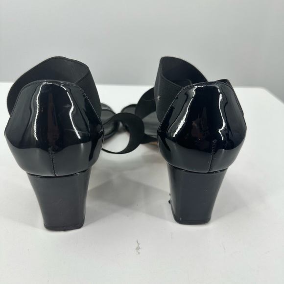 Stuart Weitzman Black Sandals 2" Heel Stretchy Straps Open Toe Womens 9 - Picture 8 of 11